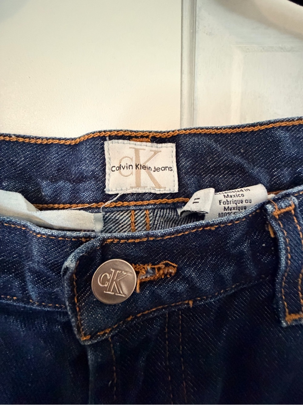 Calvin Klein Jeans Dark Blue Denim Jeans with Copper Stitching - Picture 2 of 6